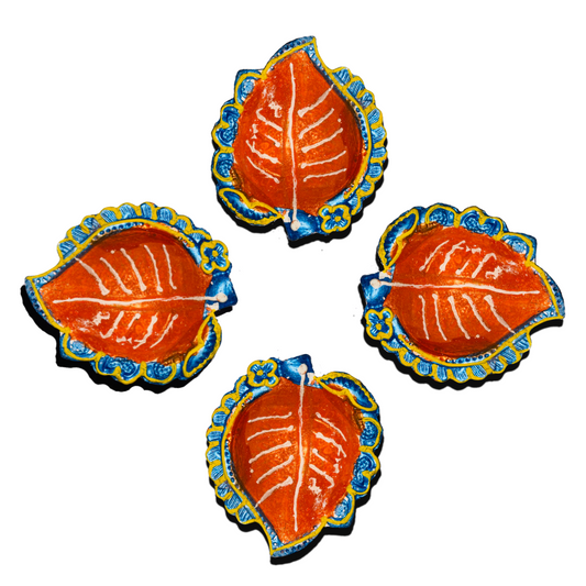 Buy Diwali Kundulu – traditional clay diyas for Diwali décor, pujas, and festivals. Handcrafted for a warm, beautiful glow that enhances your festive celebrations!